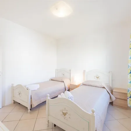 Aparthotel Ea Bianca Cala Bitta